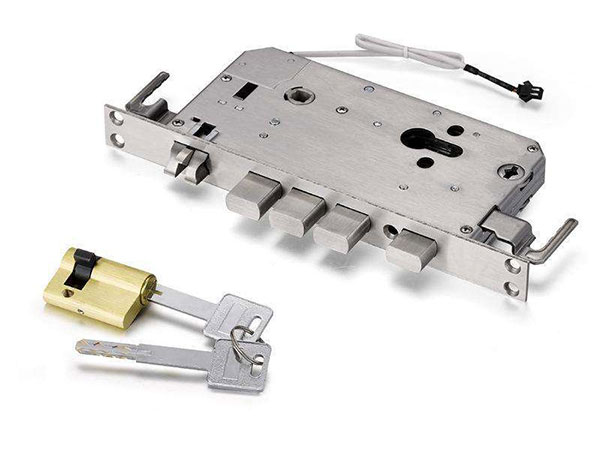 静安24小时上门开锁公司